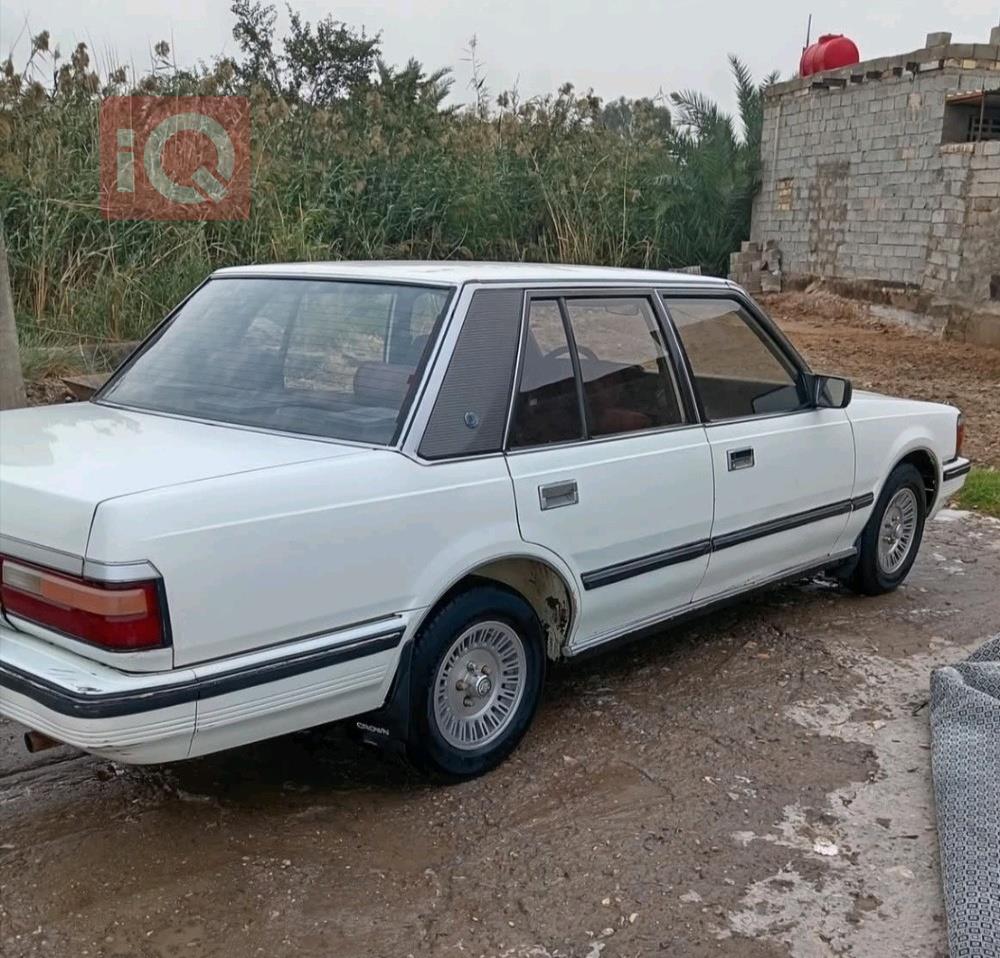 تويوتا كراون